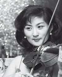 ЕЛЕНА КАН
